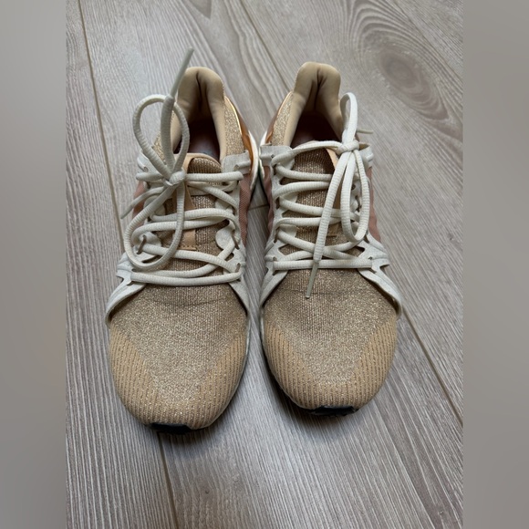 adidas by Stella McCartney Ultra Boost Metallic Lace Up Sneakers size 8 - Picture 5 of 8